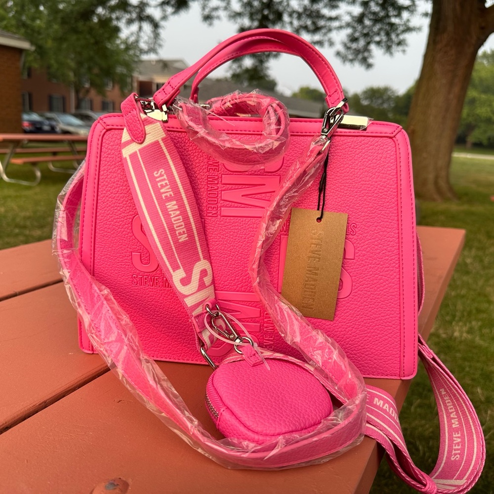 NEW STEVE MADDEN BEVELYN SATCHEL CROSSBODY BAG W AIR POD CASE PINK